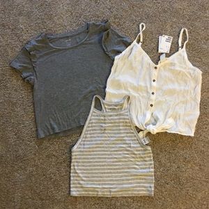 Bundle of womens crop tops